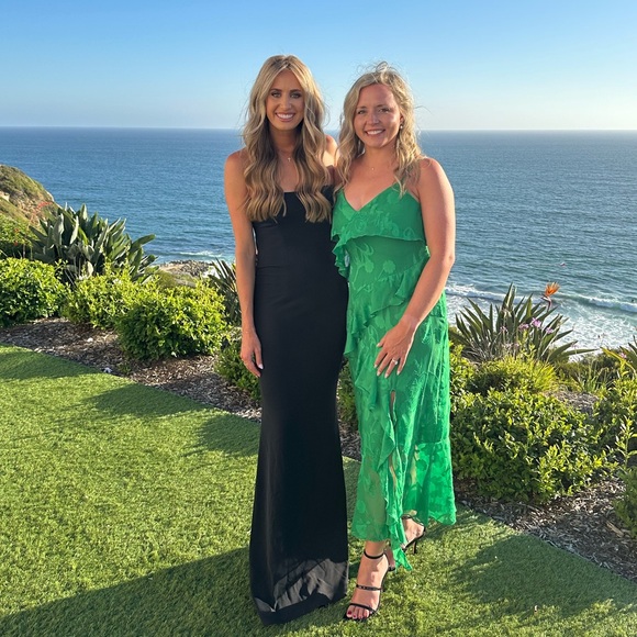 Katie may Mary Kate gown size small - Picture 3 of 3